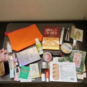 Makeup bundle